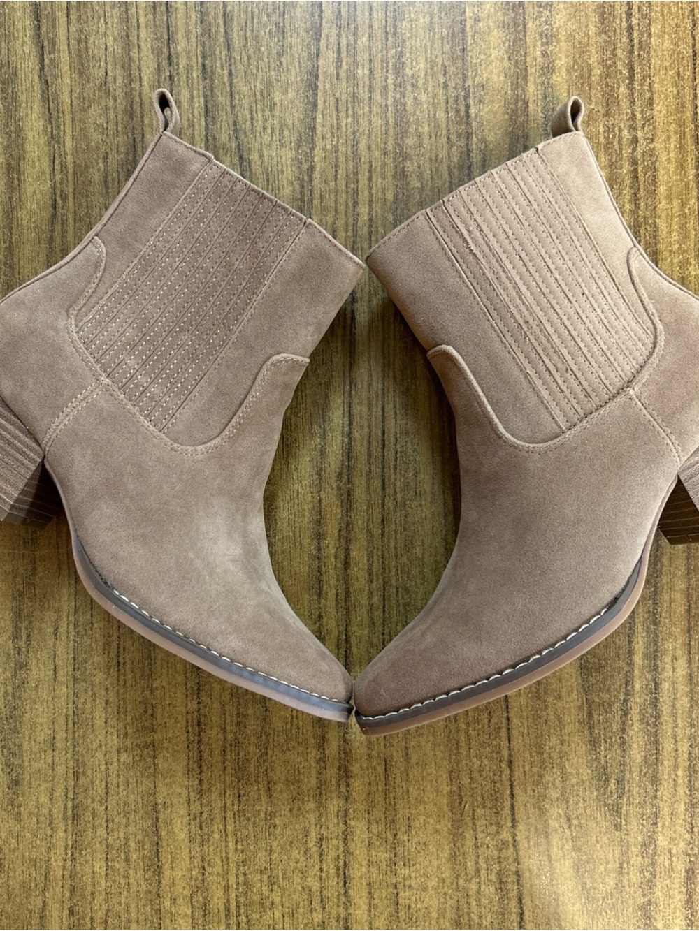 Universal Thread Beige Solita Western Zipper Sleek Boots Women's Size 8 - Picture 9 of 11